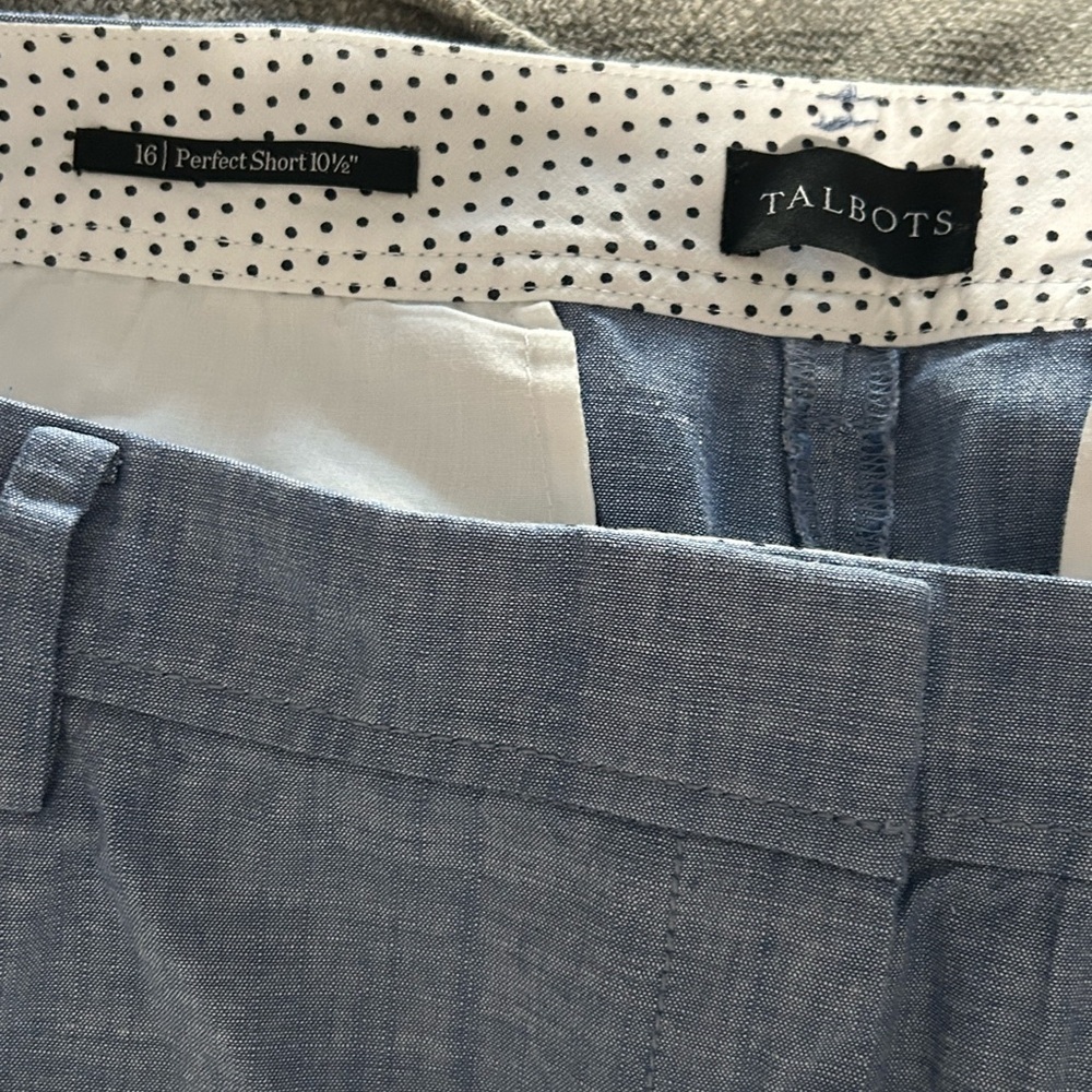Talbots PERFECT SHORTS BERMUDA LENGTH CHAMBRAY - Picture 6 of 7